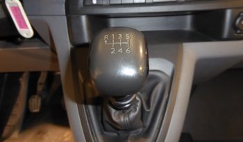 
									Peugeot Expert Combi BlueHDi 115 CV Standard 9 plazas lleno								