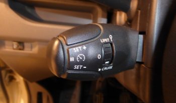 
									Peugeot Expert Combi BlueHDi 115 CV Standard 9 plazas lleno								