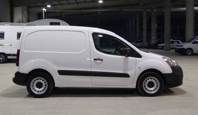 
								PEUGEOT Partner L1 1.6 HDi 75 CV lleno									