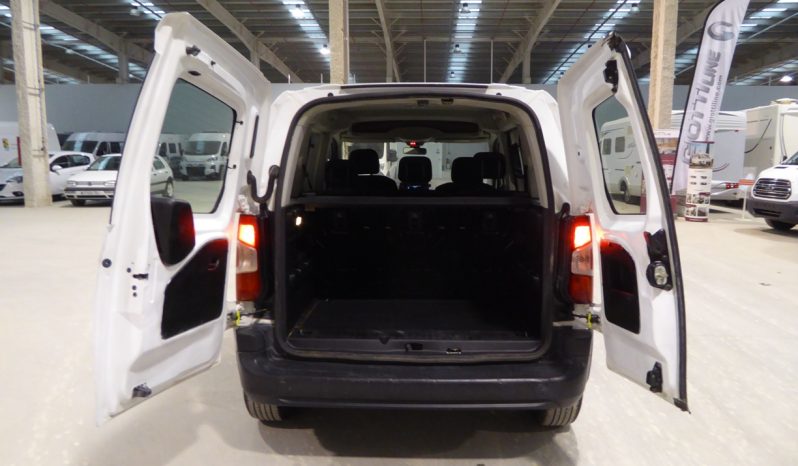 
								PEUGEOT Rifter Access Standard BlueHDi 100 CV lleno									