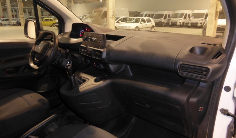 
								PEUGEOT Rifter Access Standard BlueHDi 100 CV lleno									