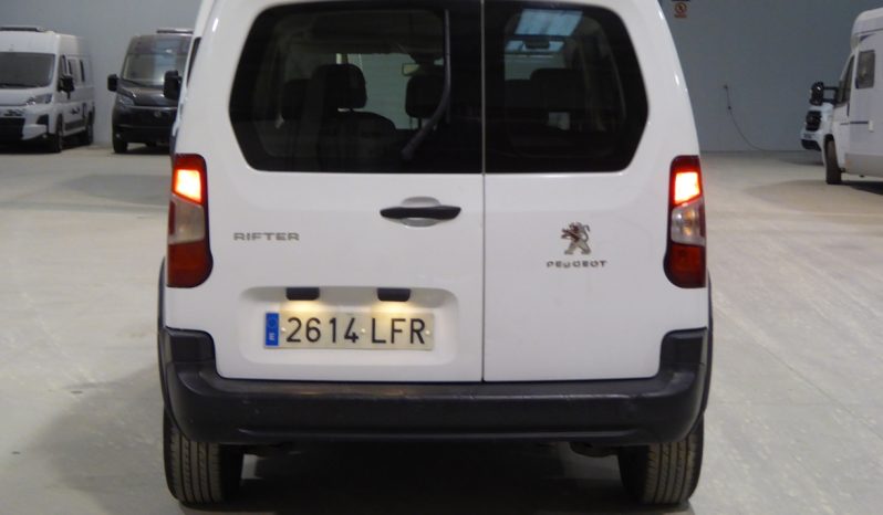 
								PEUGEOT Rifter Access Standard BlueHDi 100 CV lleno									