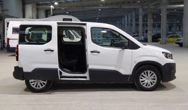 
								PEUGEOT Rifter Access Standard BlueHDi 100 CV lleno									