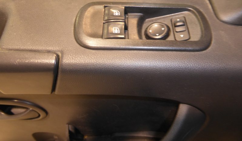 
								RENAULT Master Furgon L2H2 3500 Bl dCi 100kW 135CV lleno									