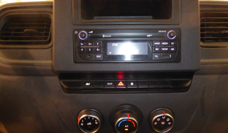 
								RENAULT Master Furgon L2H2 3500 Bl dCi 100kW 135CV lleno									