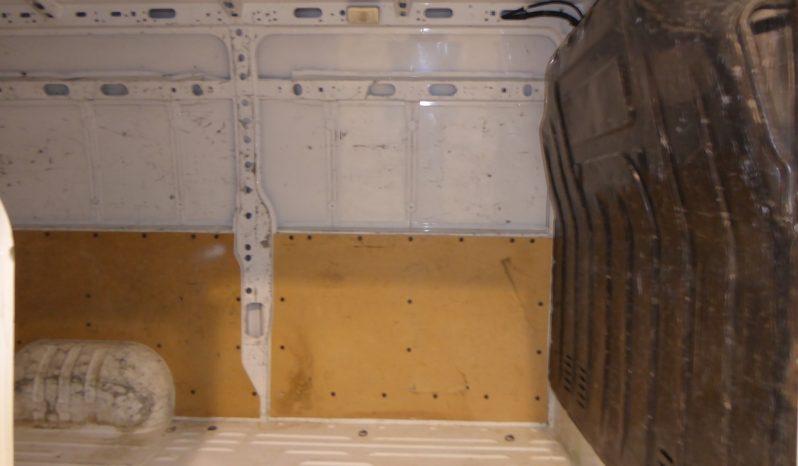 
								RENAULT Master Furgon L2H2 3500 Bl dCi 100kW 135CV lleno									