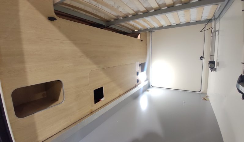 
								C.I. HORON 65XT CAMA ISLA, NUEVA +AA 12V, lleno									