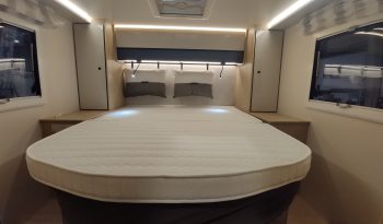 
									C.I. HORON 65XT CAMA ISLA, NUEVA +AA 12V, lleno								