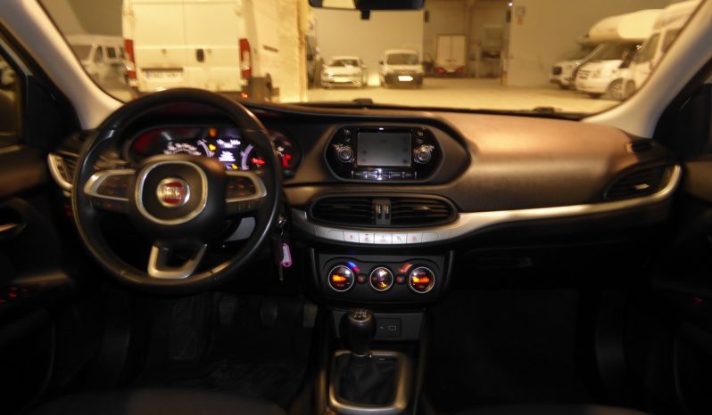 
								FIAT TIPO 5P 1.3 95CV Multijet II Pop Business lleno									