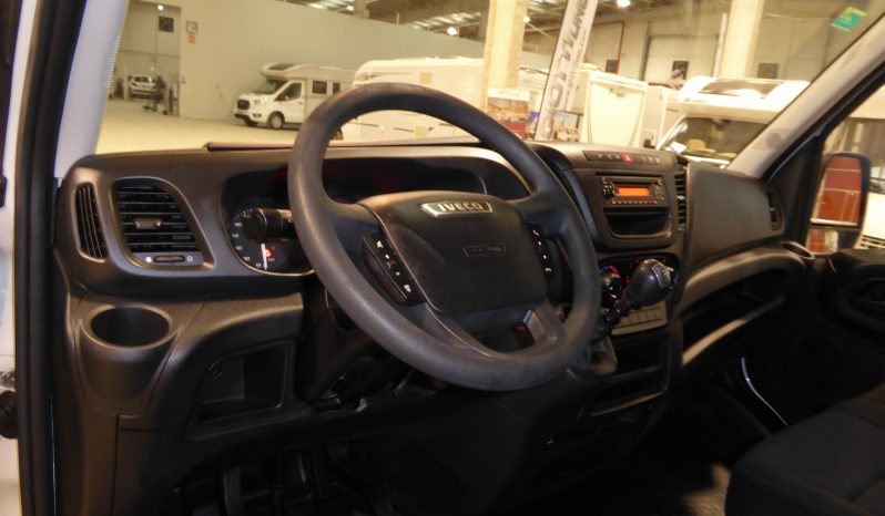 
								IVECO DAILY 2.3 TD 35C 16 V 3520LH2 lleno									