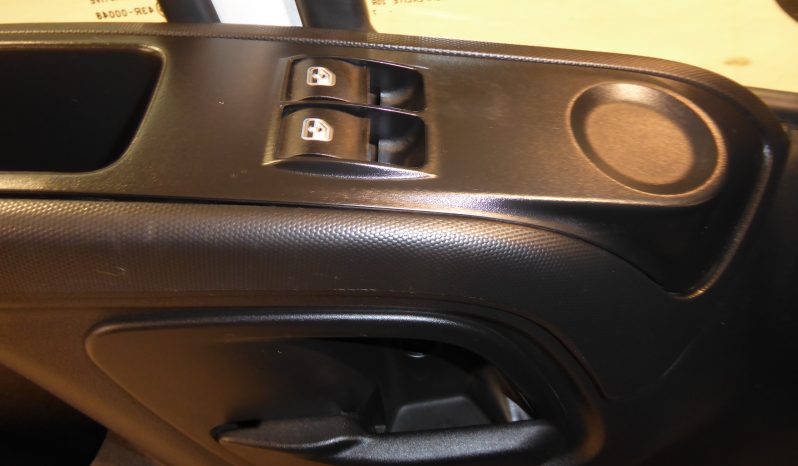 
								IVECO DAILY 2.3 TD 35C 16 V 3520LH2 lleno									