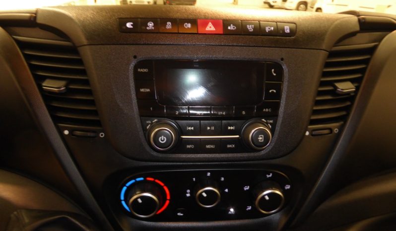 
								IVECO DAILY 2.3 TD 35S 16 4100H2 16 M3 lleno									