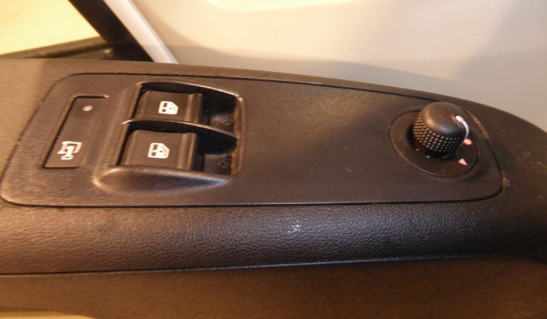 
								Peugeot Boxer BlueHDi 130CV Furgon 33L2H2 lleno									