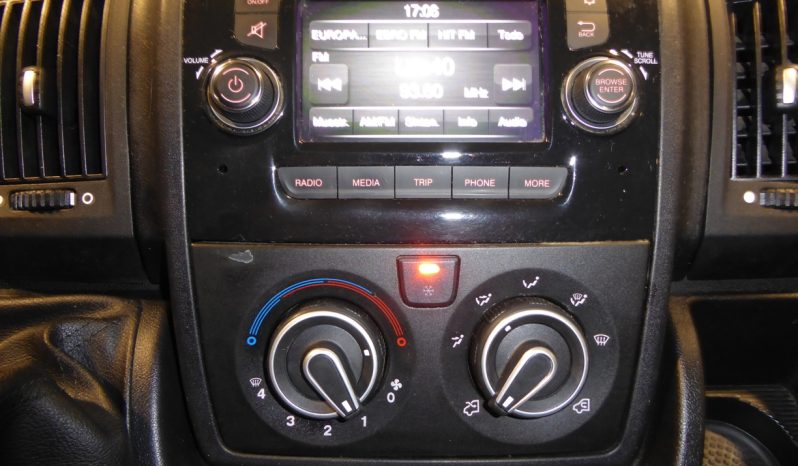 
								Peugeot Boxer BlueHDi 130CV Furgon 33L2H2 lleno									