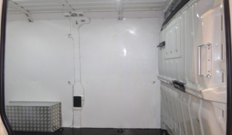 
								Peugeot Boxer BlueHDi 130CV Furgon 33L2H2 lleno									