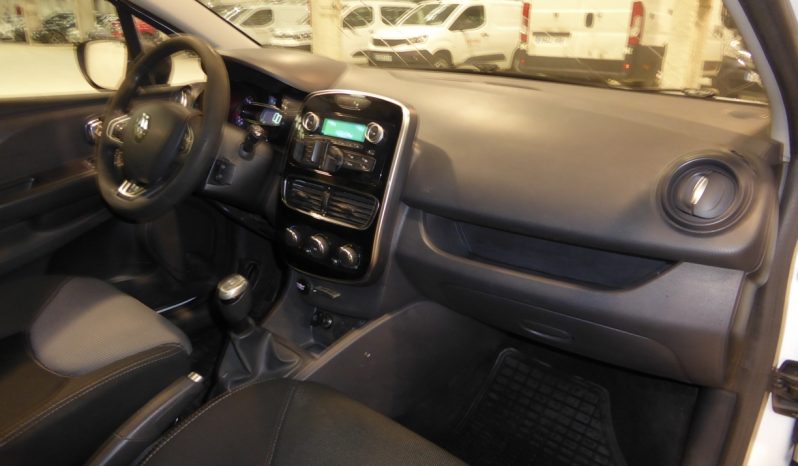 
								Renault Clio Business 75CV dCi lleno									