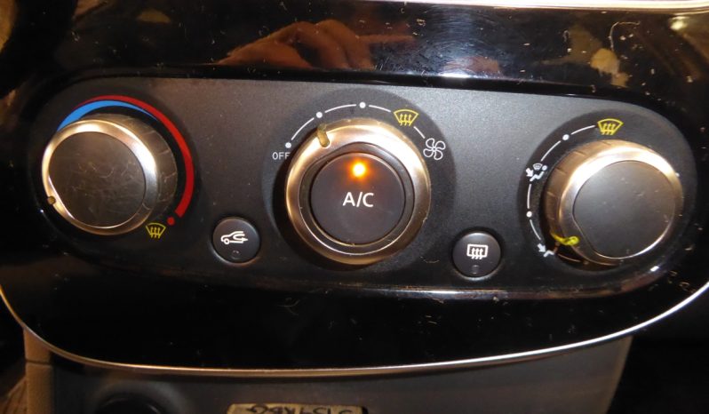 
								Renault Clio Business 75CV dCi lleno									