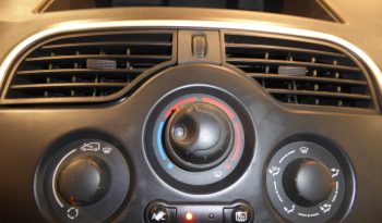 
									Profesional blue dCi 80 CV Euro 6 COMBI MIXTA lleno								