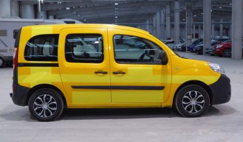 
									Profesional blue dCi 80 CV Euro 6 COMBI MIXTA lleno								