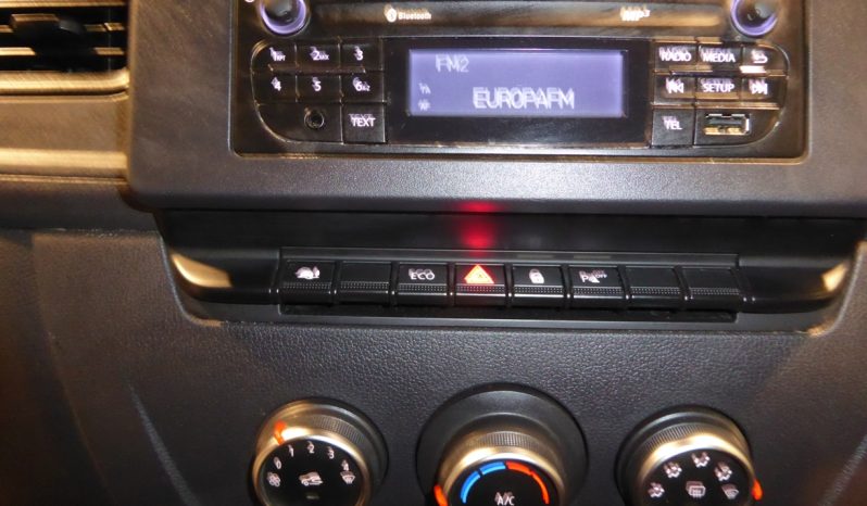 
								RENAULT Master Furgon L3H2 3500 Bl dCi 135CV puerta elevadora lleno									