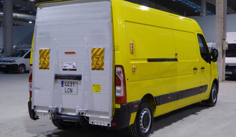 RENAULT Master Furgon L3H2 3500 Bl dCi 135CV puerta elevadora