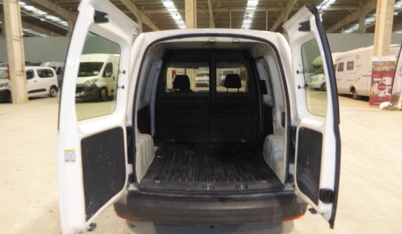 
								VOLSWAGEN CADDY Profesional Furgon 2.0 TDI 75 CV lleno									