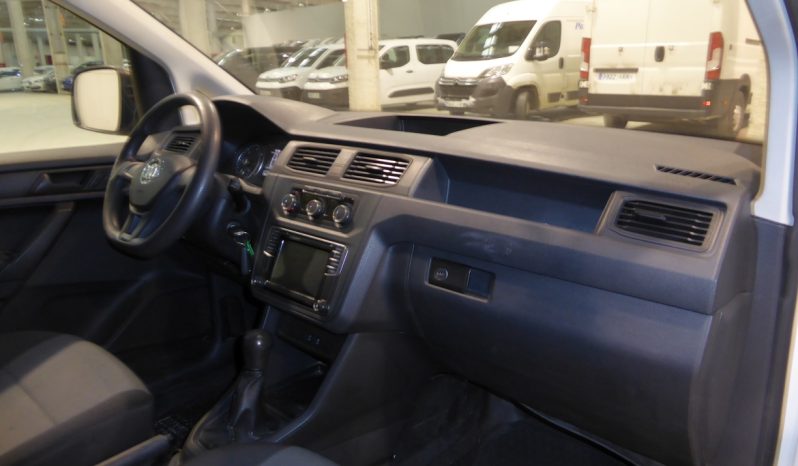 
								VOLSWAGEN CADDY Profesional Furgon 2.0 TDI 75 CV lleno									