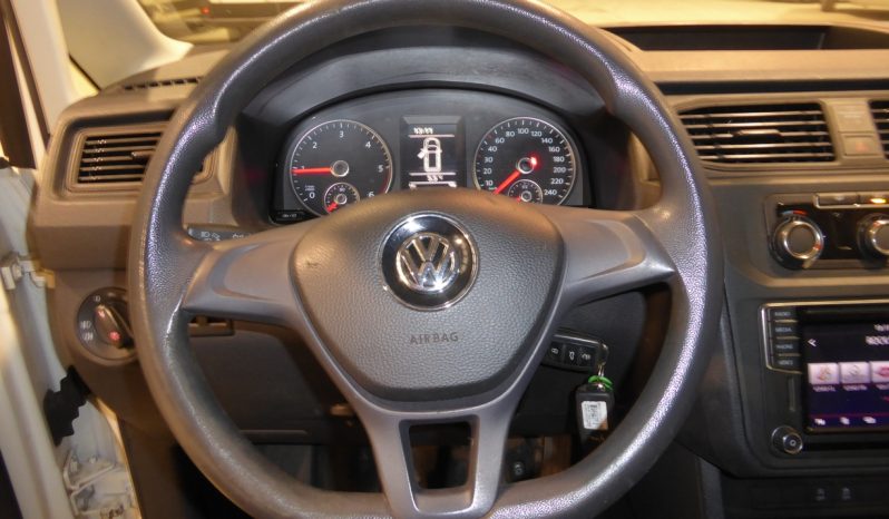 
								VOLSWAGEN CADDY Profesional Furgon 2.0 TDI 75 CV lleno									