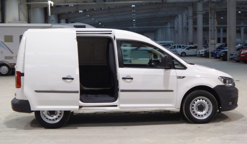 
								VOLSWAGEN CADDY Profesional Furgon 2.0 TDI 75 CV lleno									