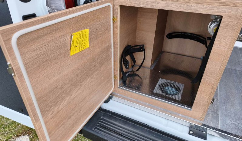 
								GIOTTILINE GIOTTIVAN 60 Be YOUNG LIMITED EDITION L3H2 4.p, Literas dobles lleno									