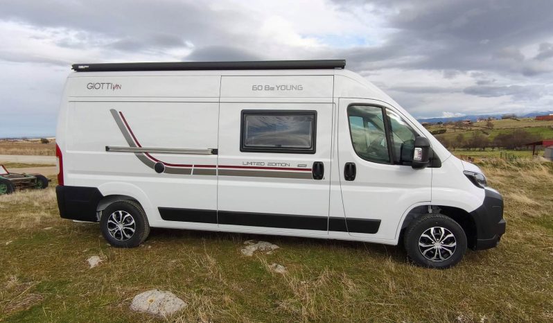 GIOTTILINE GIOTTIVAN 60 Be YOUNG LIMITED EDITION L3H2 4.p, Literas dobles