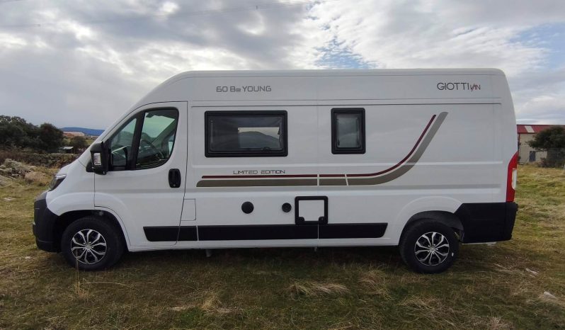 
								GIOTTILINE GIOTTIVAN 60 Be YOUNG LIMITED EDITION L3H2 4.p, Literas dobles lleno									