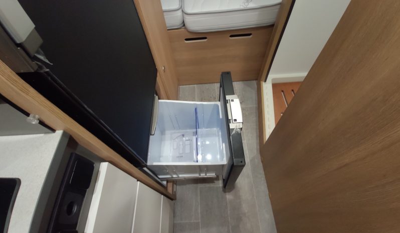 
								CI KYROS 5 EVO CAMPER FIAT DUCATO 140 CVS + A.A. 12 VOLTS lleno									