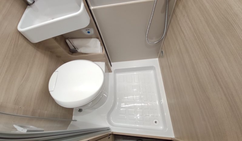 
								CI KYROS 5 EVO CAMPER FIAT DUCATO 140 cvs + A.A. 12 Volts lleno									