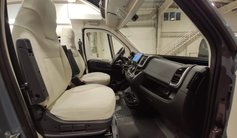 
								CI KYROS 5 EVO CAMPER FIAT DUCATO 140 cvs + A.A. 12 Volts lleno									