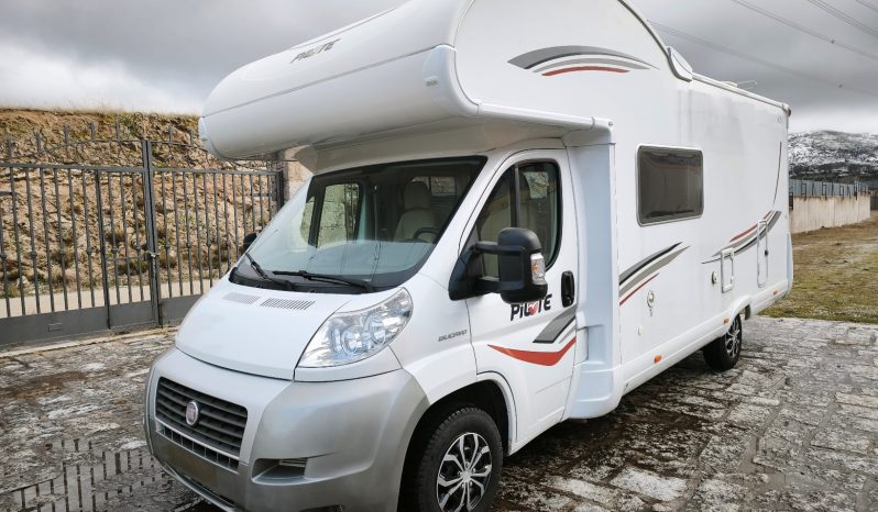 PILOTE AVENTURA A710 CAPUCHINA 6 P. LITERAS