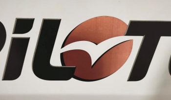 
									PILOTE AVENTURA A710 CAPUCHINA 6 P. LITERAS lleno								