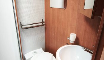 
									PILOTE AVENTURA A710 CAPUCHINA 6 P. LITERAS lleno								