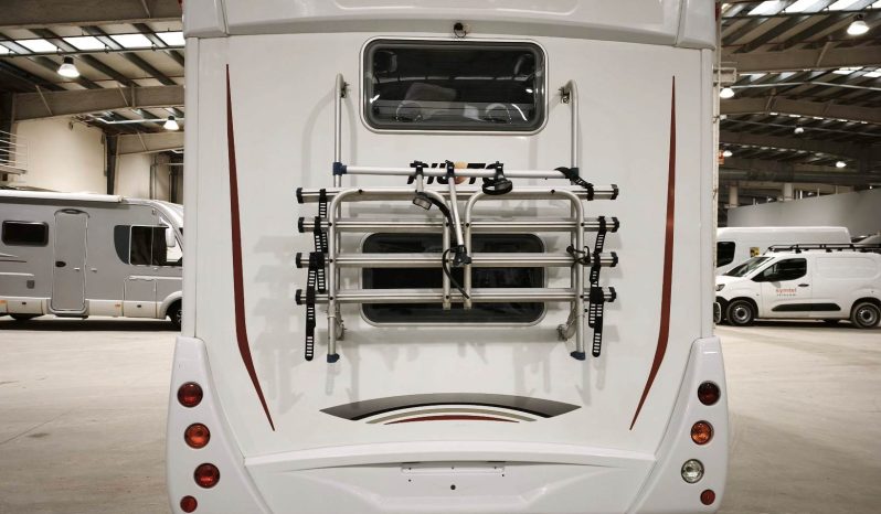 
								PILOTE AVENTURA A710 CAPUCHINA 6 P. LITERAS lleno									