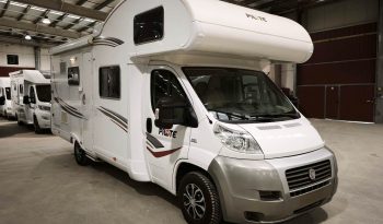 
									PILOTE AVENTURA A710 CAPUCHINA 6 P. LITERAS lleno								