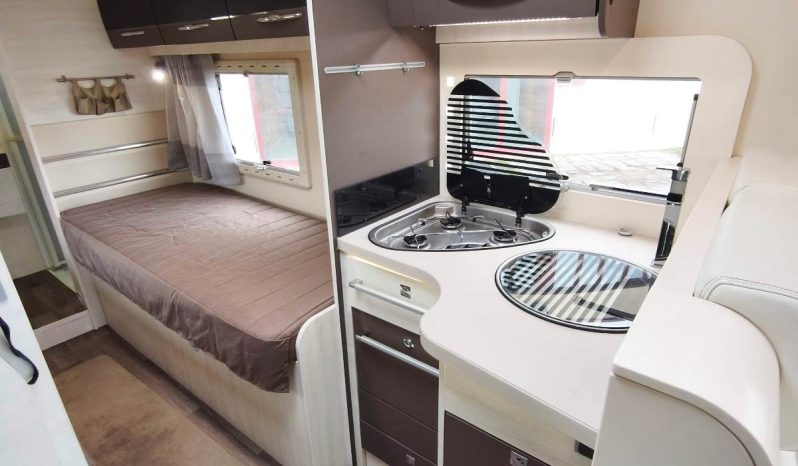 
								CHAUSSON MAGEO 377 GAMA ALTA CAMAS PARALELAS, POCOS KMS lleno									