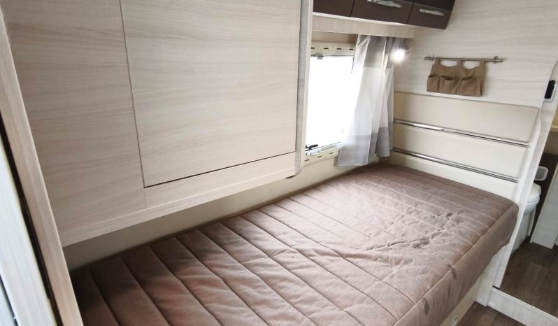 
								CHAUSSON MAGEO 377 GAMA ALTA CAMAS PARALELAS, POCOS KMS lleno									