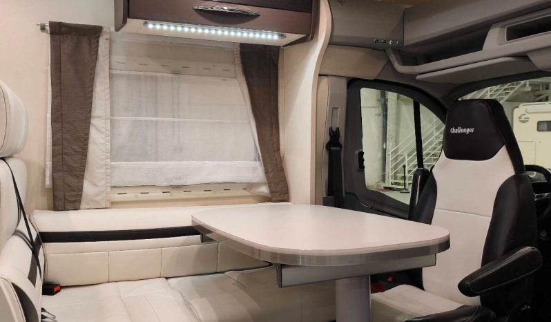 
								CHAUSSON MAGEO 377 GAMA ALTA CAMAS PARALELAS, POCOS KMS lleno									