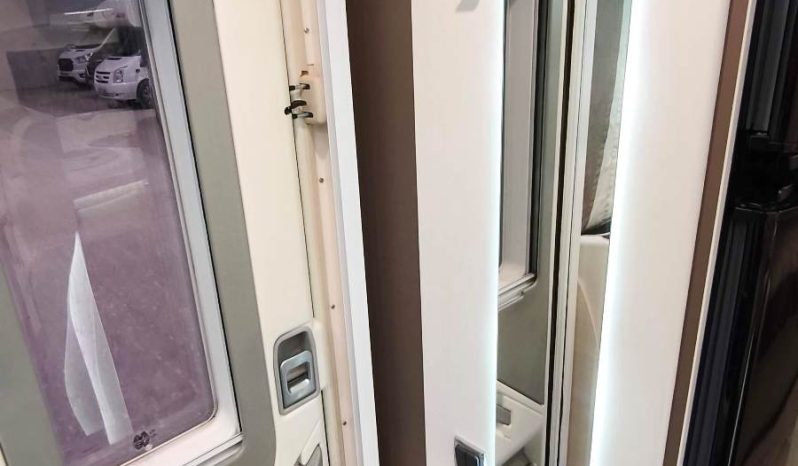 
								CHAUSSON MAGEO 377 GAMA ALTA CAMAS PARALELAS, POCOS KMS lleno									