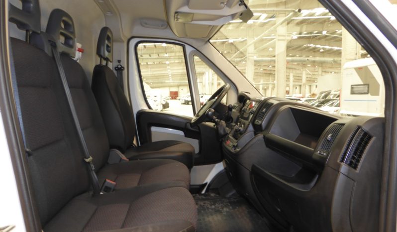 
								Peugeot Boxer 130CV frigorifico 33L2H2 lleno									