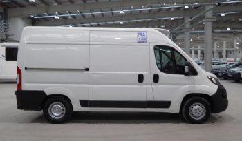 
									Peugeot Boxer 130CV frigorifico 33L2H2 lleno								