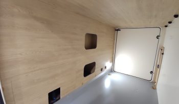 
									C.I. HORON 85xt Nueva, 165 CVS CAMBIO AUT. CAMAS GEMELAS + A.A. 12 VOLTS. lleno								