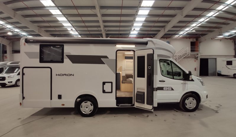 
								C.I. HORON 85xt Nueva, 165 CVS CAMBIO AUT. CAMAS GEMELAS + A.A. 12 VOLTS. lleno									