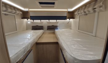 
									C.I. HORON 85xt Nueva, 165 CVS CAMBIO AUT. CAMAS GEMELAS + A.A. 12 VOLTS. lleno								