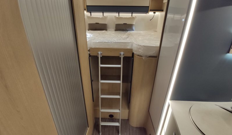 
								C.I. HORON 85xt Nueva, 165 CVS CAMBIO AUT. CAMAS GEMELAS + A.A. 12 VOLTS. lleno									